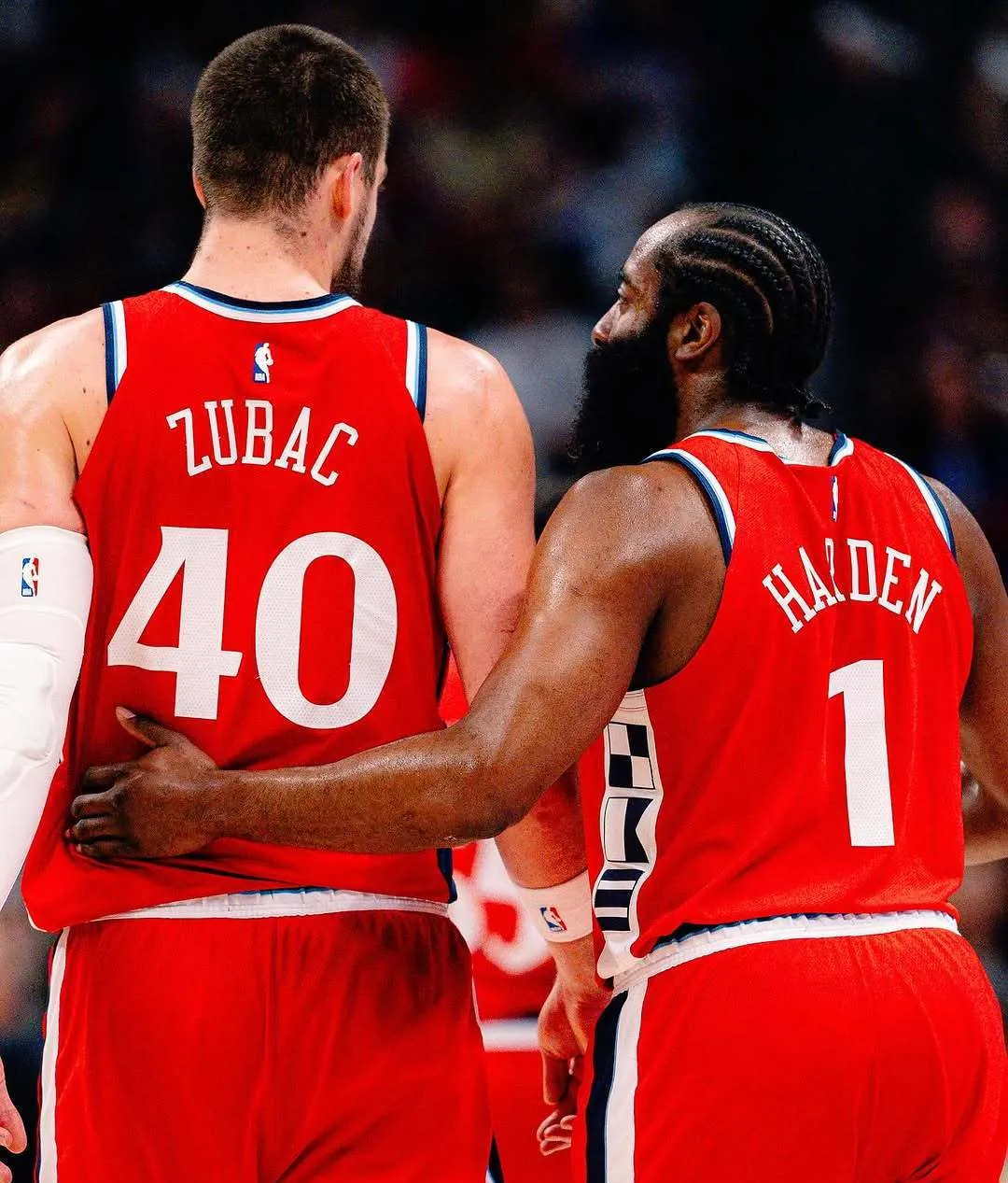 关于波特兰开拓者赛后临场应变，志在NBA总决赛名次提升，压力陡增，资深球员宣示担当的信息