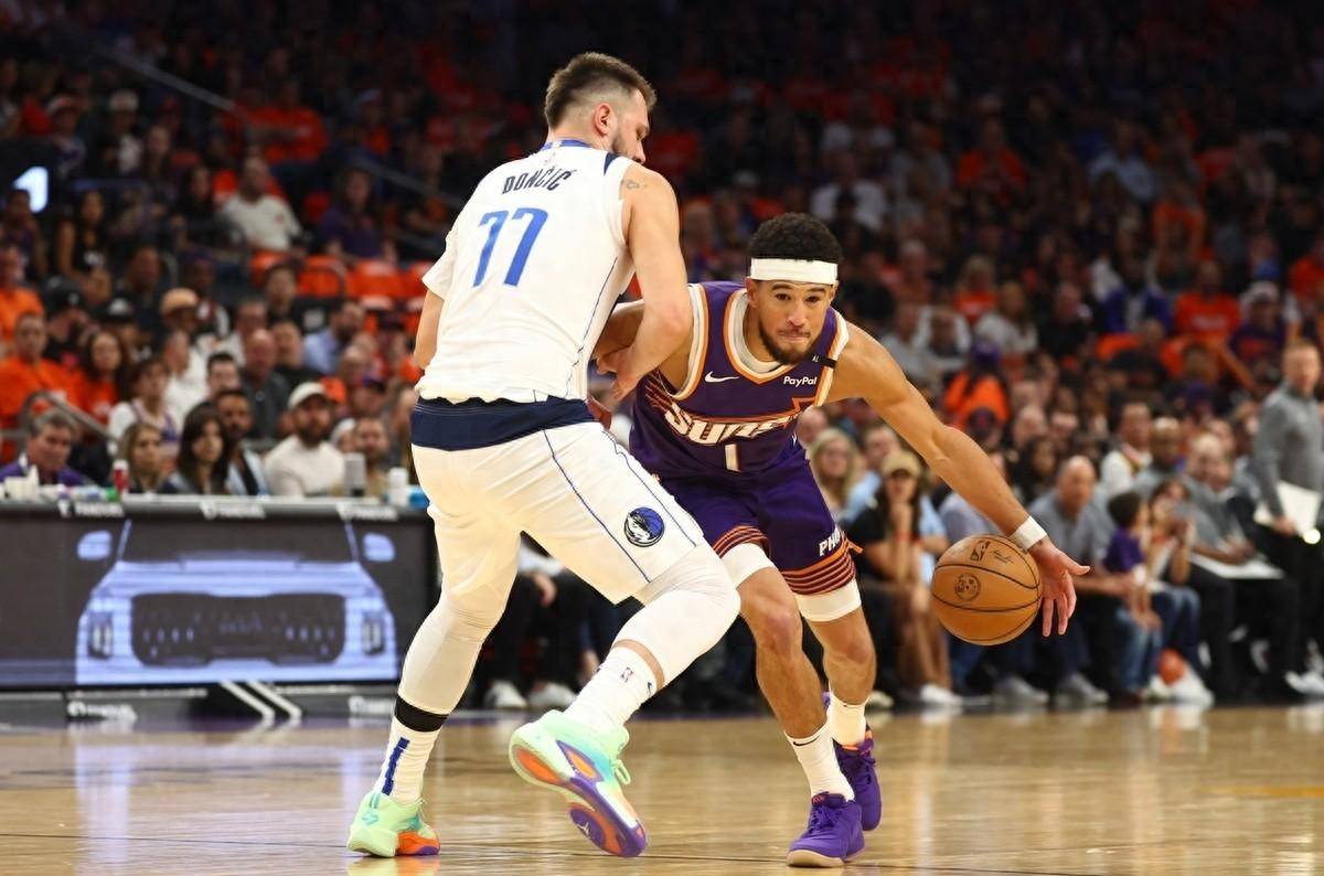 包含CBA季后赛赛程吃紧；达拉斯独行侠赛后强势反弹；更衣室稳定；纪律约束更严格的词条